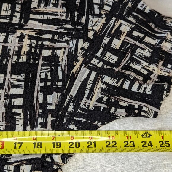 Mark. Women's Abstract‎ Black White Casual Zipper Mini Dress With Pockets - Picture 5 of 8